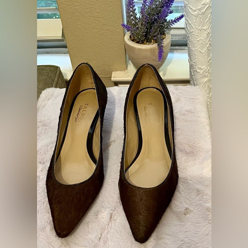TALBOTS Brown Leather Calf Hair Kitten Heels | Size 8.5W Absolutely Stunning!
